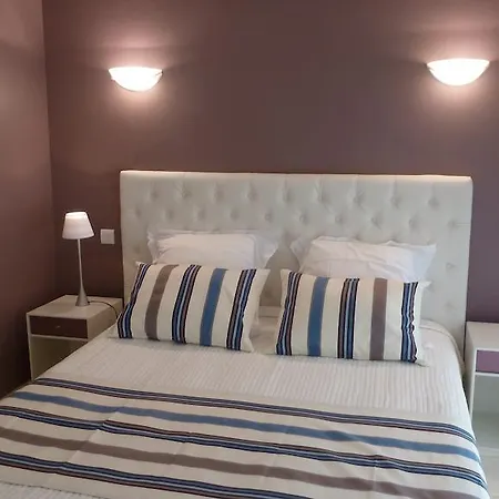 Domaine Croix Des Gardes Apartman