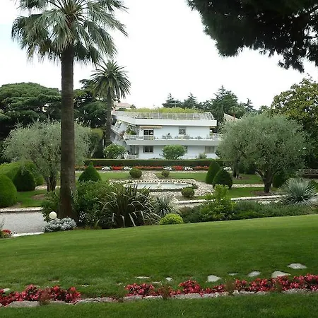 Domaine Croix Des Gardes Apartman Cannes